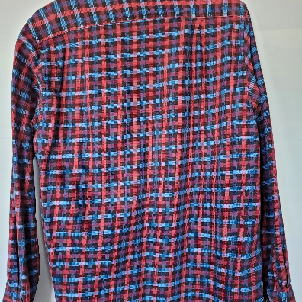 Argyle Culture Men's Red and Blue Checkered Shirt Size L